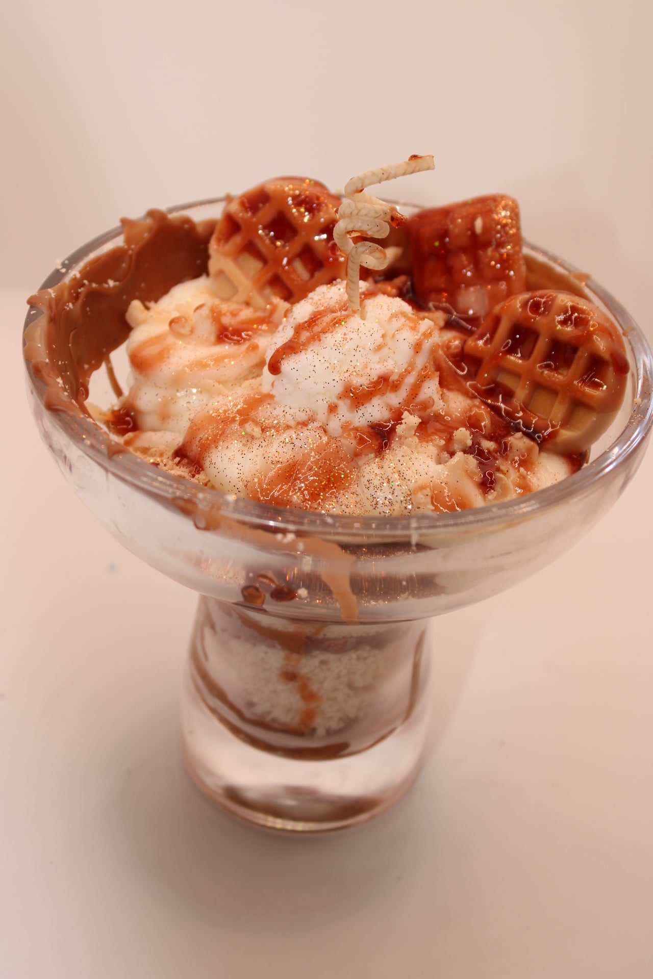 ADC- Creamy Caramel Vanilla Ice Cream Sundae (XL) Candle