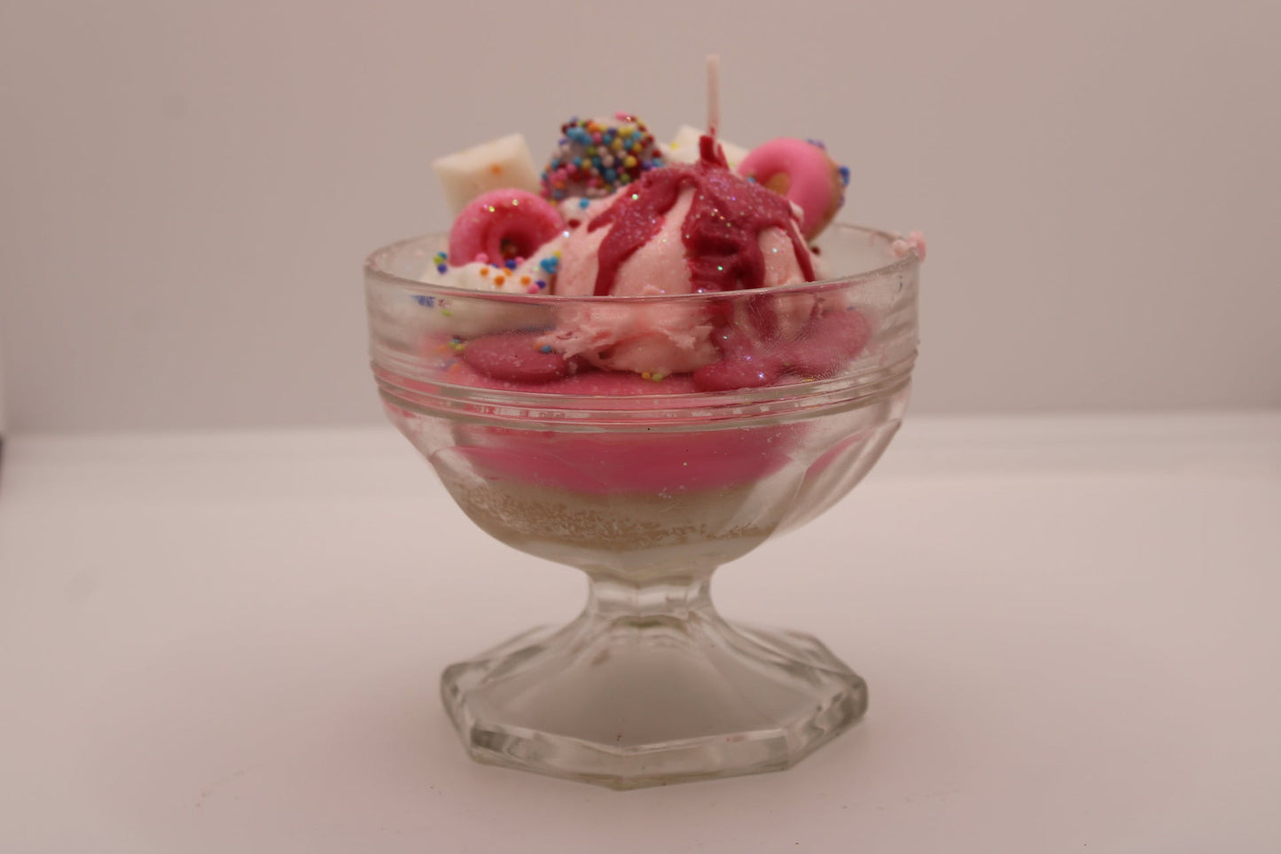 ADC-Rasberry Vanilla Ice Cream Sundae (small) candle